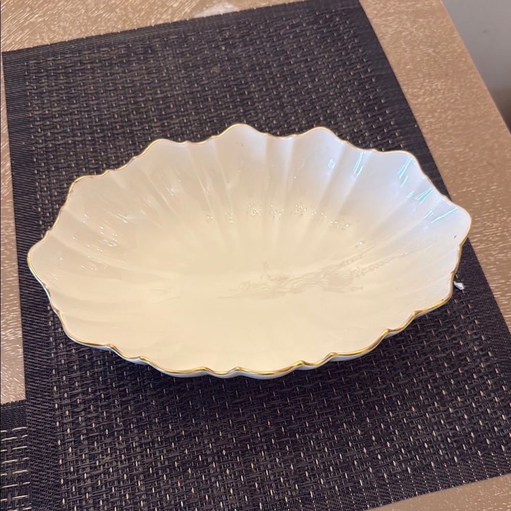 Lenox Cream and Gold Serveware Set Elegant Dining